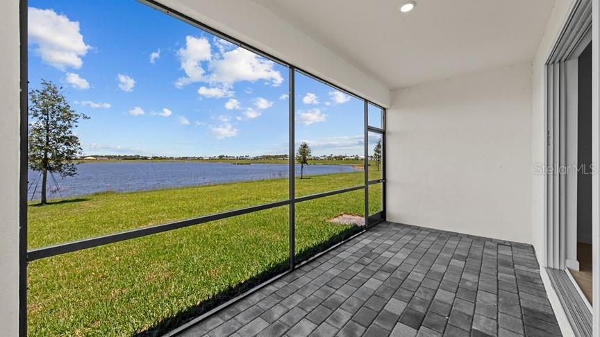 Image 28 of 31 For 8390 Waterscape Drive