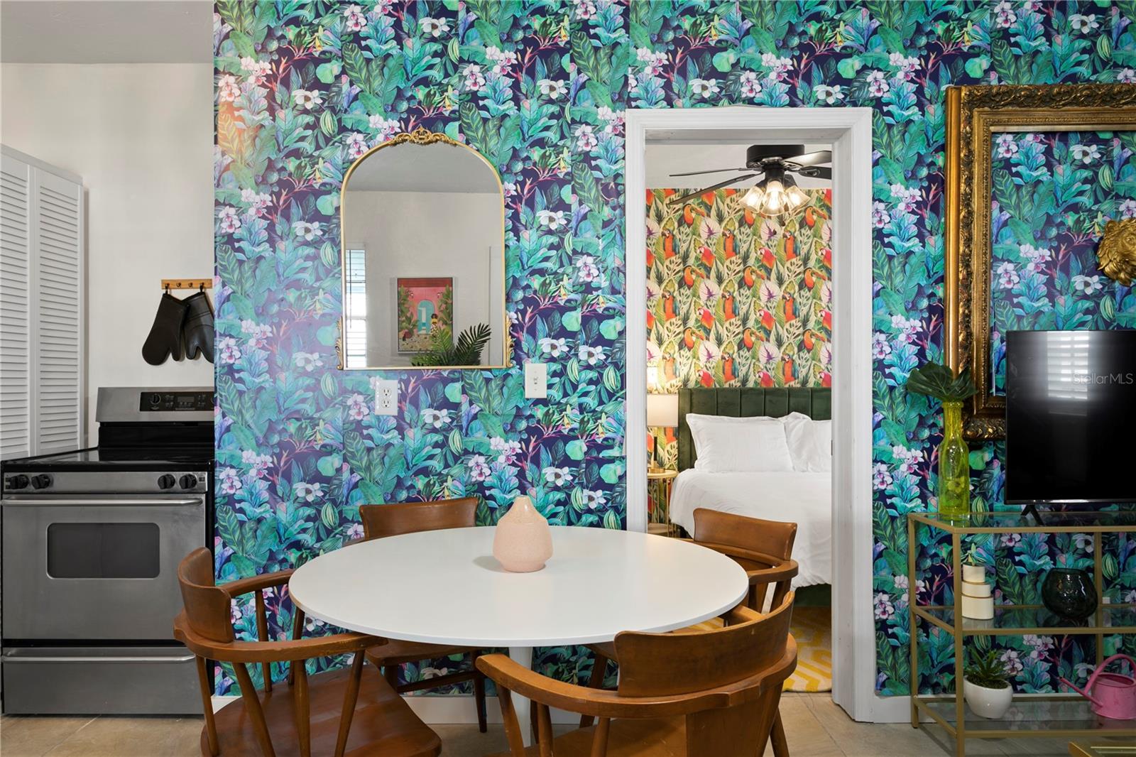Image 19 of 27 For 1305 Bermuda Boulevard B