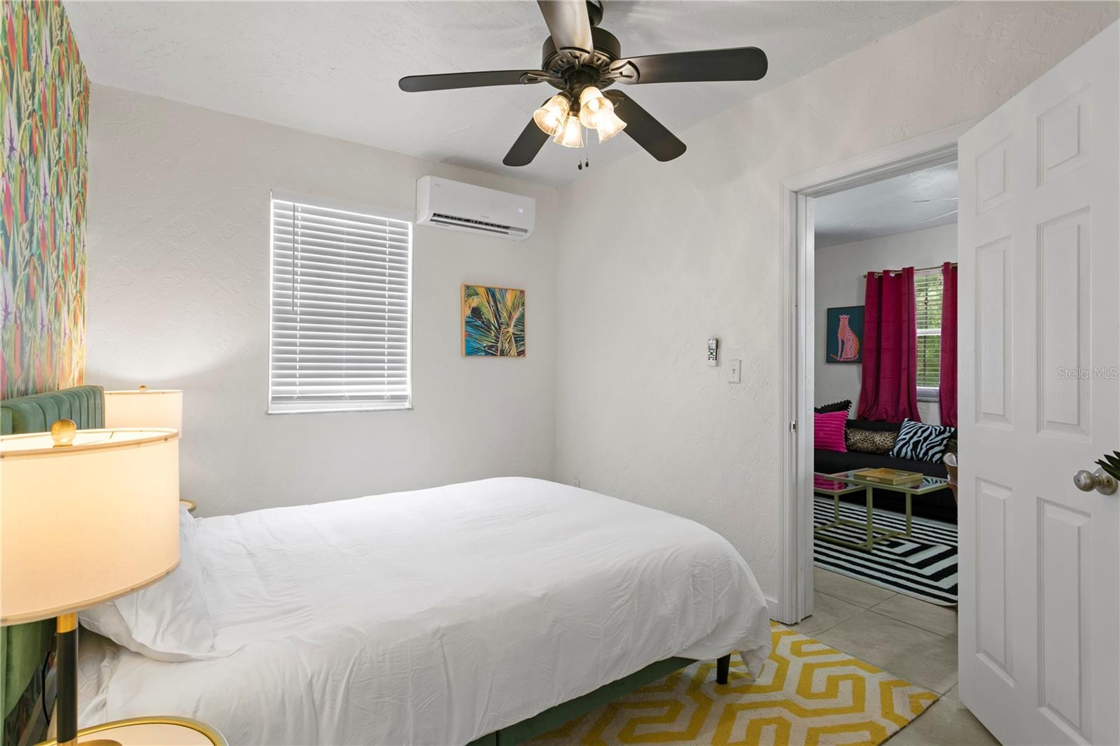 Image 6 of 27 For 1305 Bermuda Boulevard B