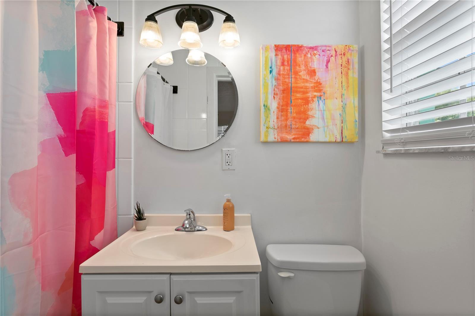 Image 7 of 27 For 1305 Bermuda Boulevard B