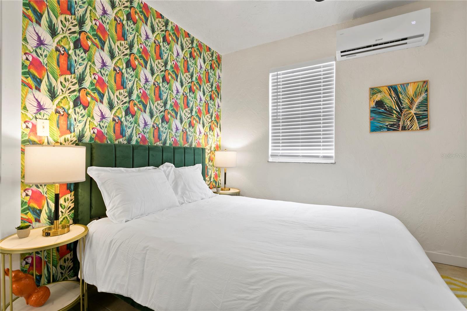 Image 9 of 27 For 1305 Bermuda Boulevard B