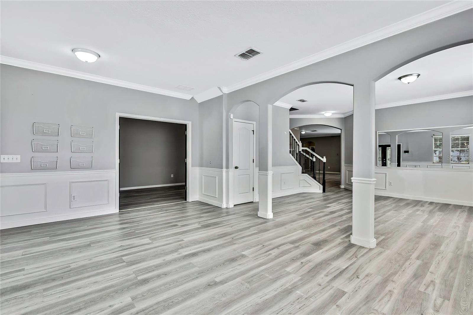 Image 13 of 92 For 216 Orange Mill Ave