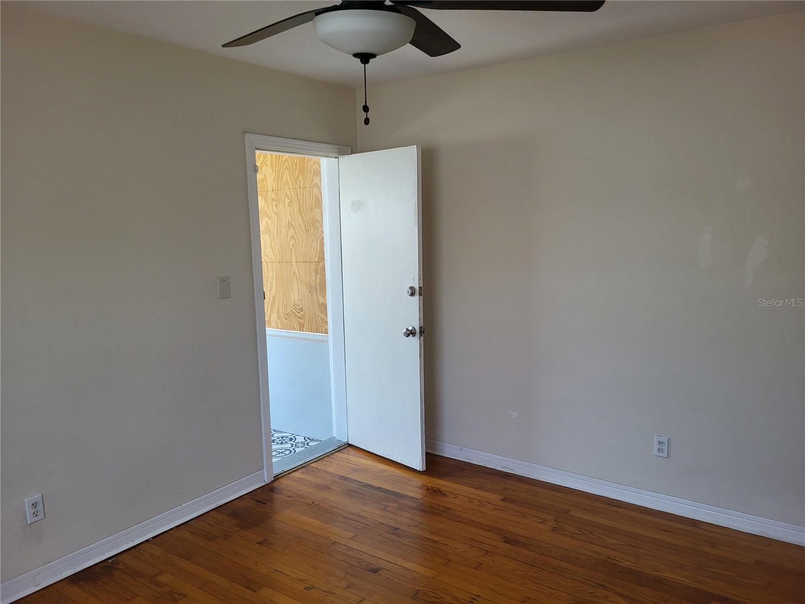 Image 15 of 24 For 1500 30th Avenue N A