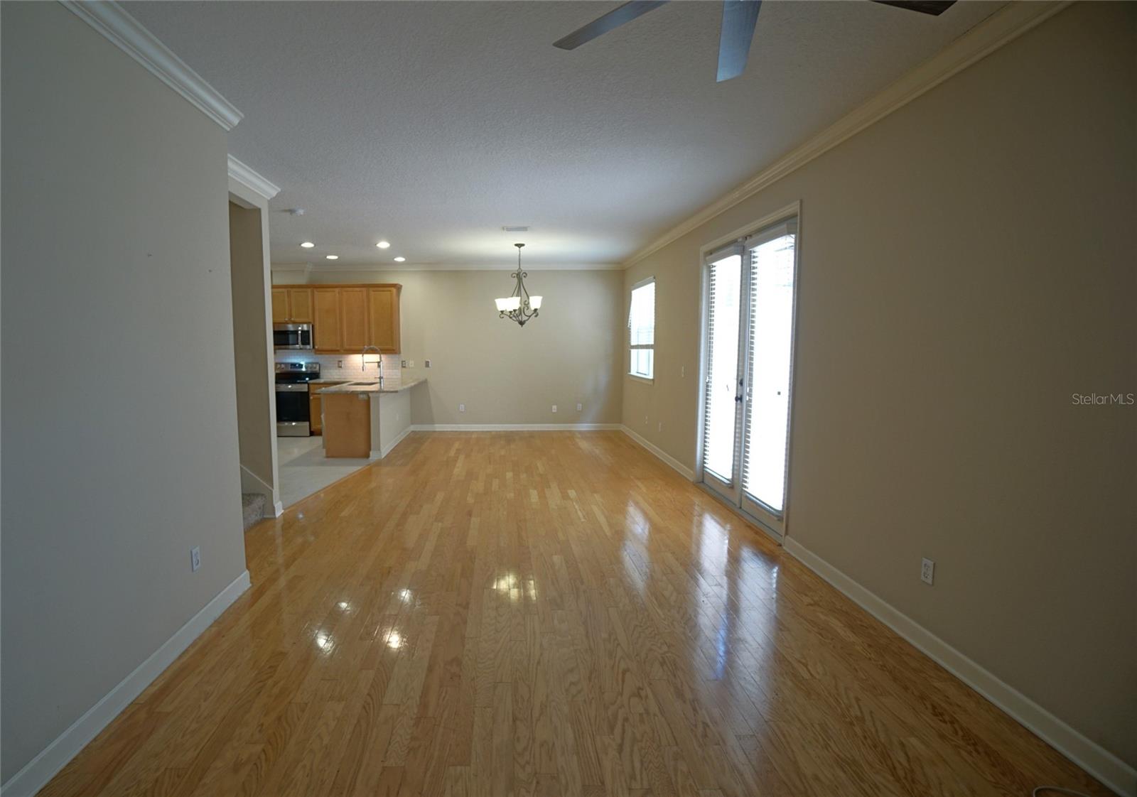 Image 4 of 17 For 111 Melville Avenue 3