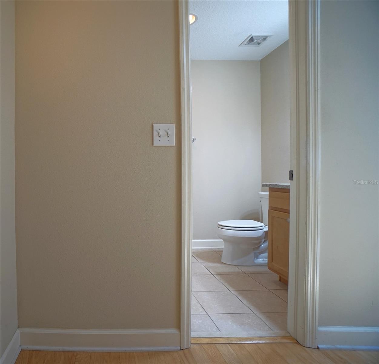 Image 8 of 17 For 111 Melville Avenue 3