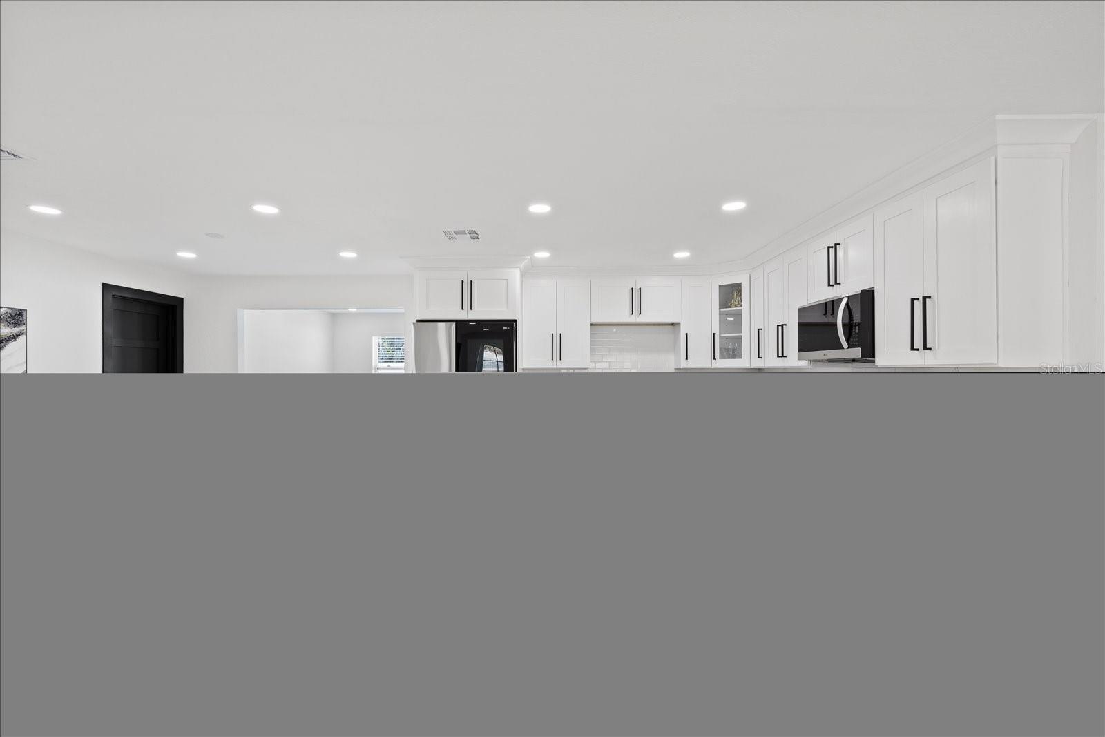 Image 11 of 70 For 2461 69th Avenue S