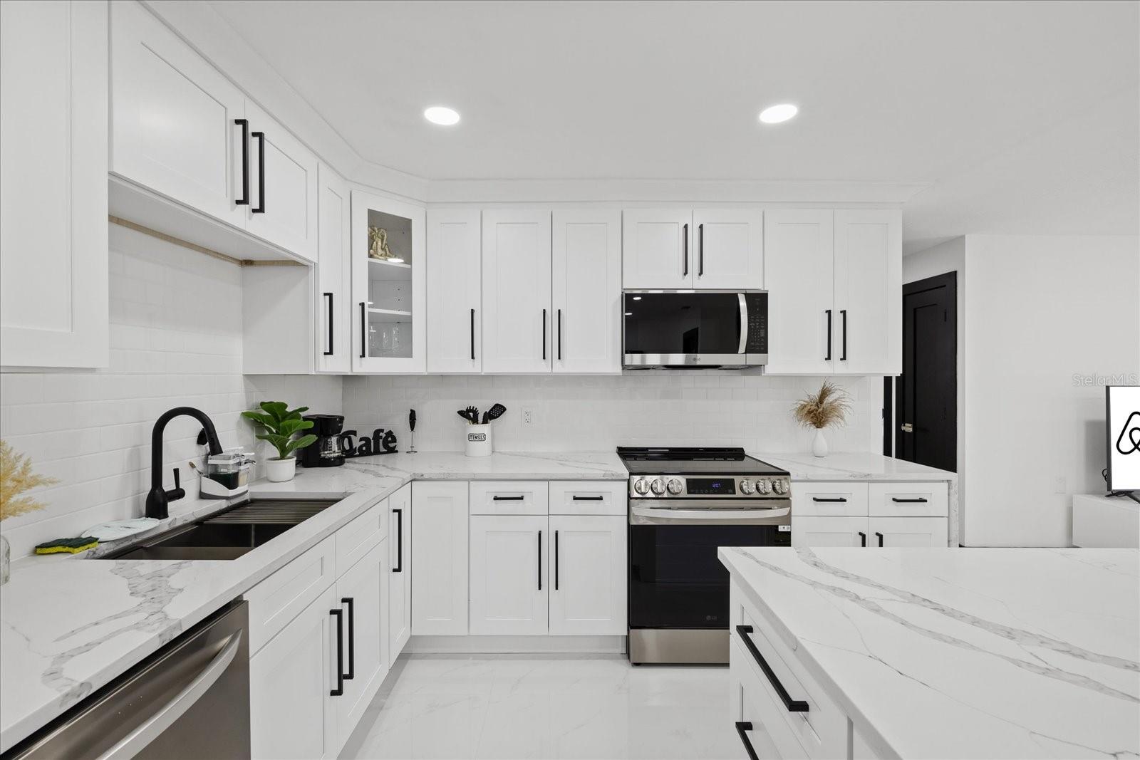 Image 17 of 70 For 2461 69th Avenue S