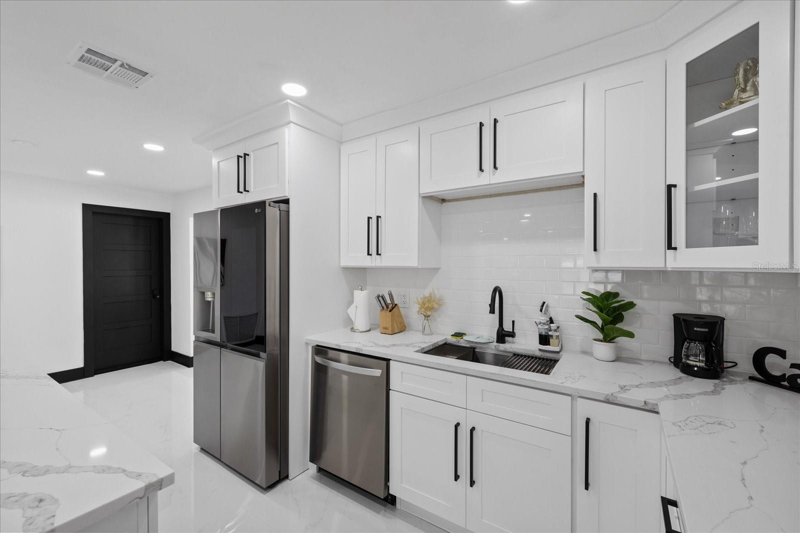 Image 20 of 70 For 2461 69th Avenue S