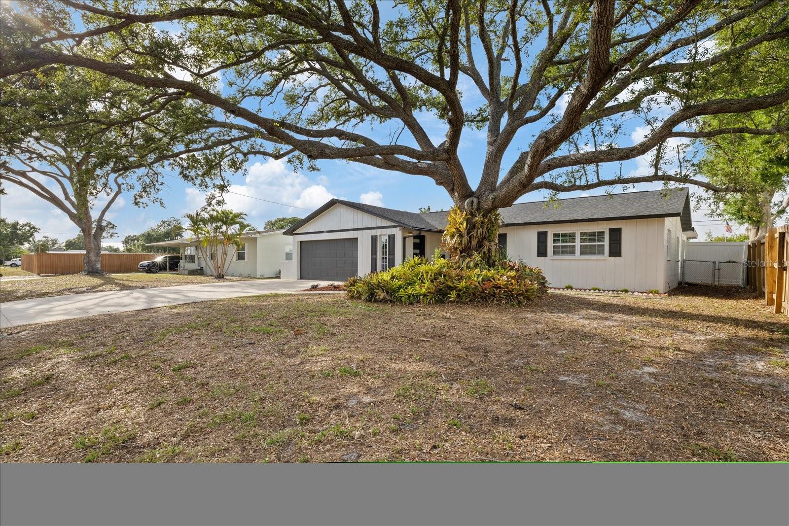 Image 4 of 70 For 2461 69th Avenue S