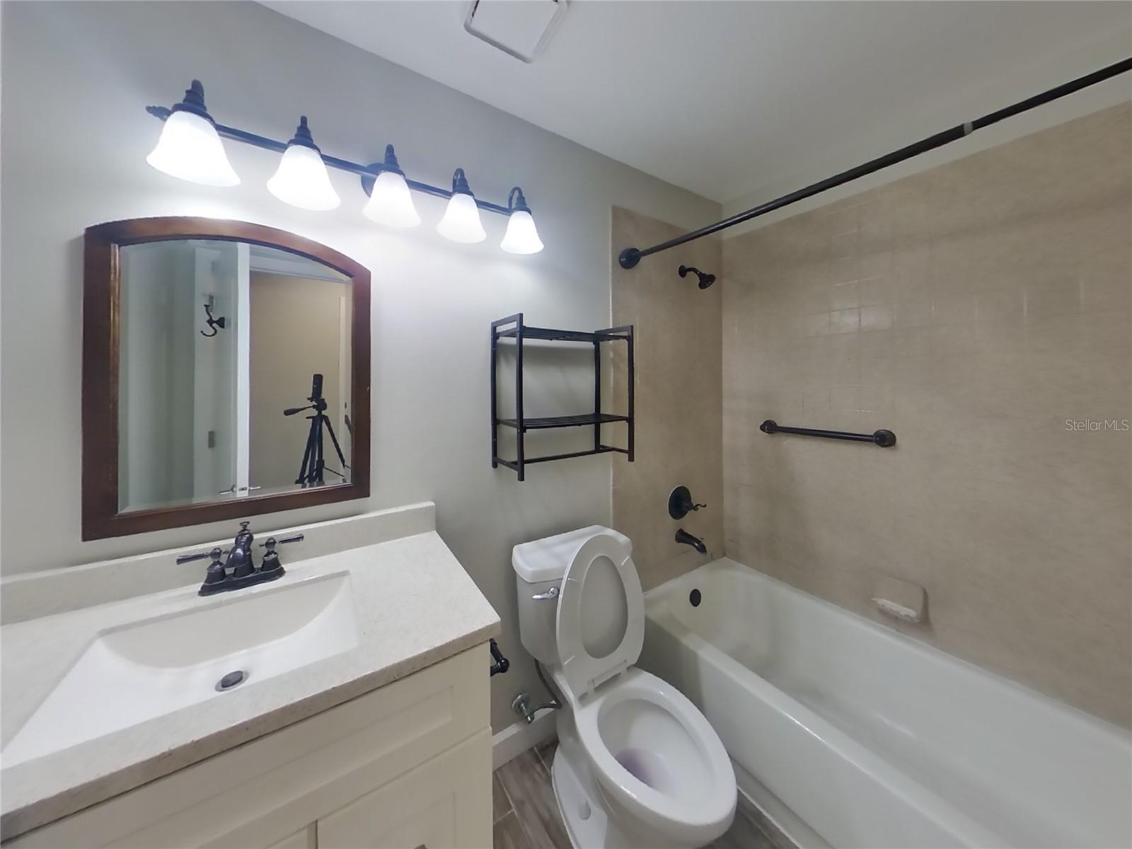 Image 11 of 13 For 1036 Malletwood Drive
