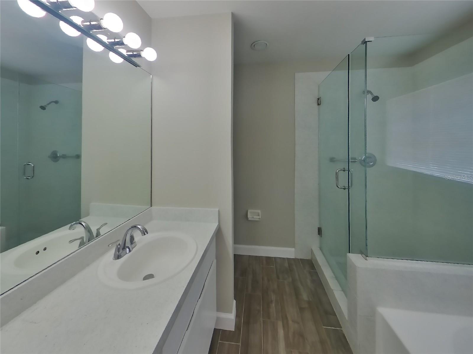 Image 6 of 13 For 1036 Malletwood Drive