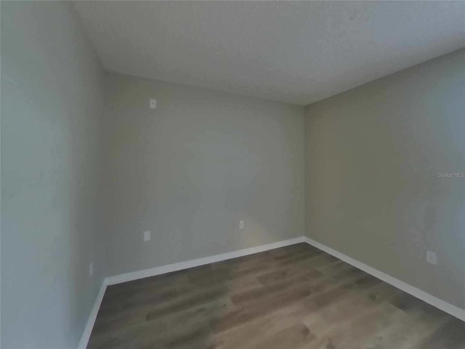 Image 8 of 13 For 1036 Malletwood Drive