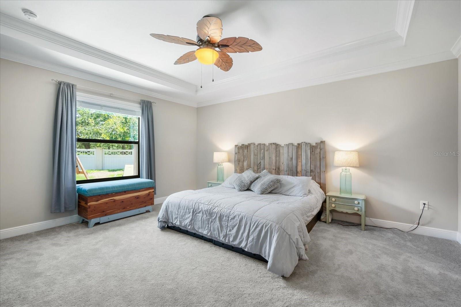 Image 11 of 22 For 7501 37th Avenue E