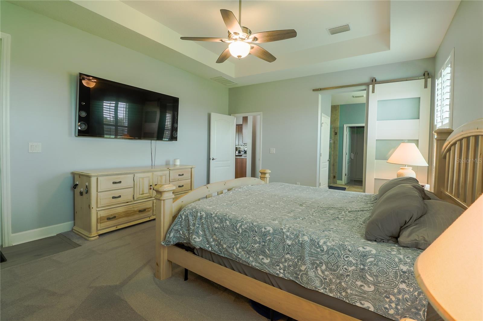 Image 17 of 42 For 5054 Lake Toscana Drive