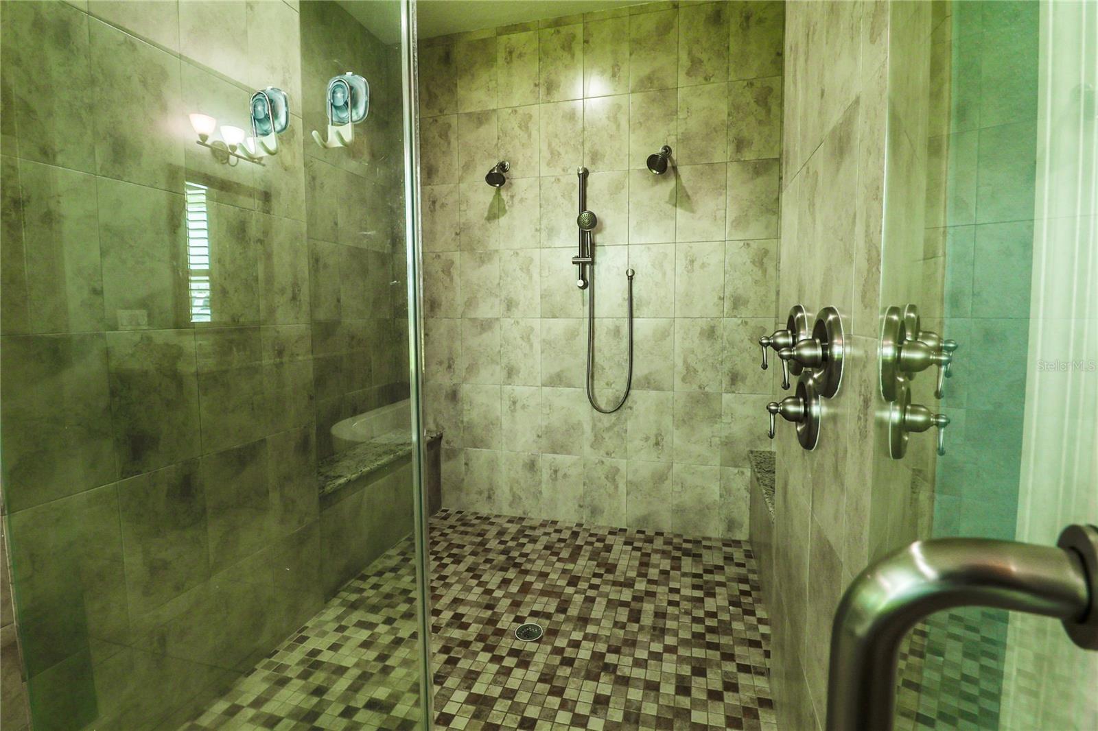 Image 19 of 42 For 5054 Lake Toscana Drive