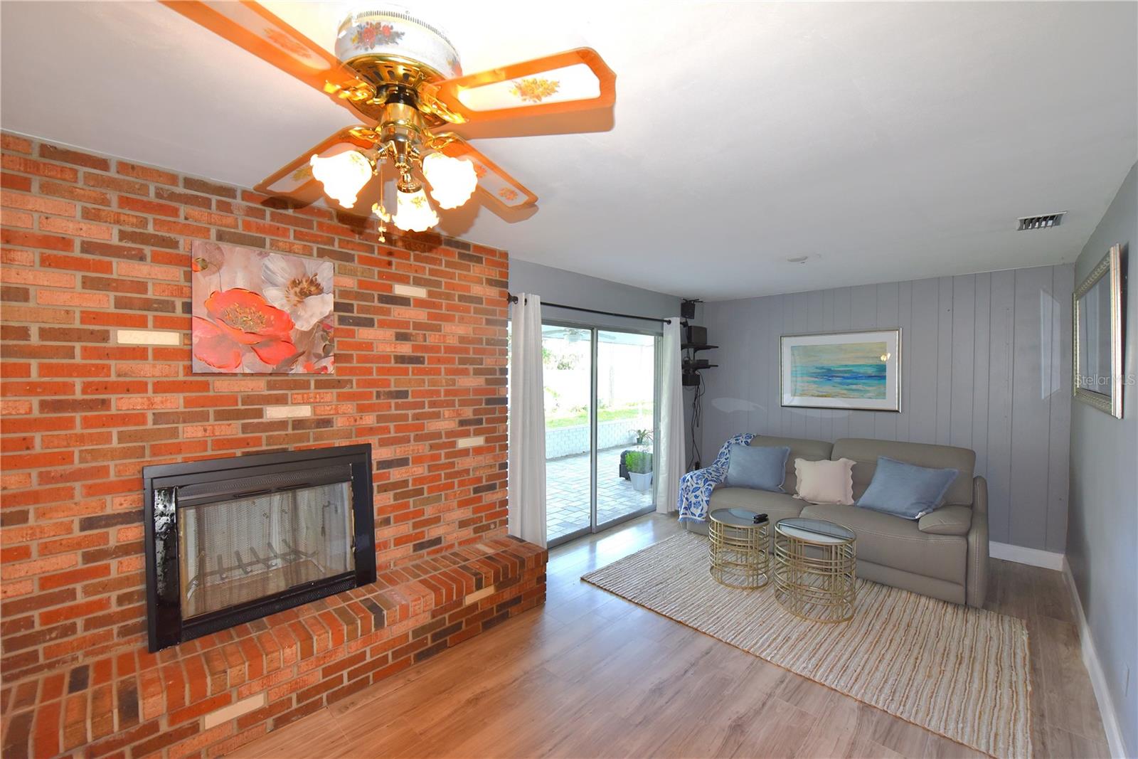 Image 45 of 55 For 1717 Faulds Road S