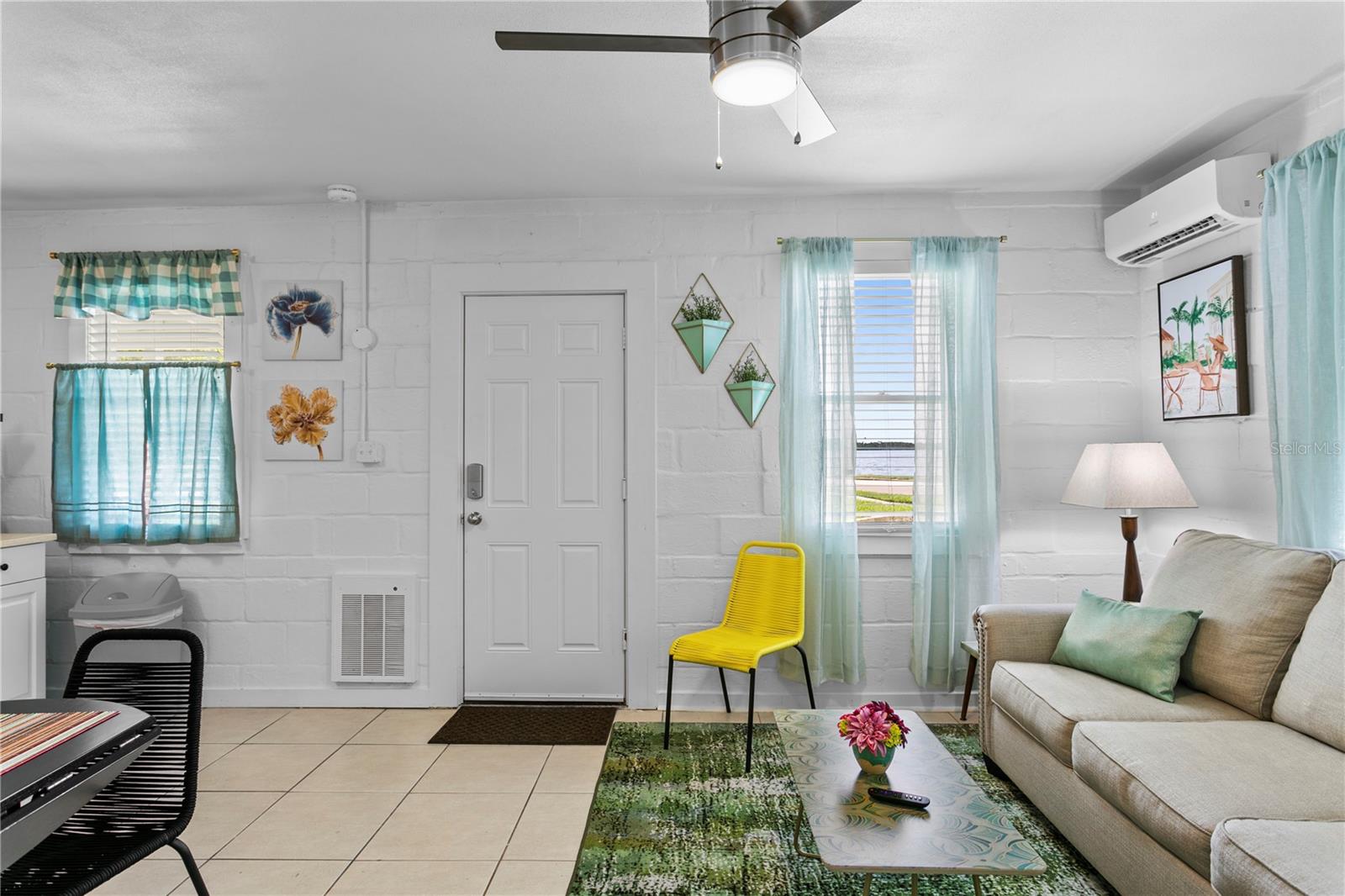 Image 6 of 22 For 1301 Bermuda Boulevard A