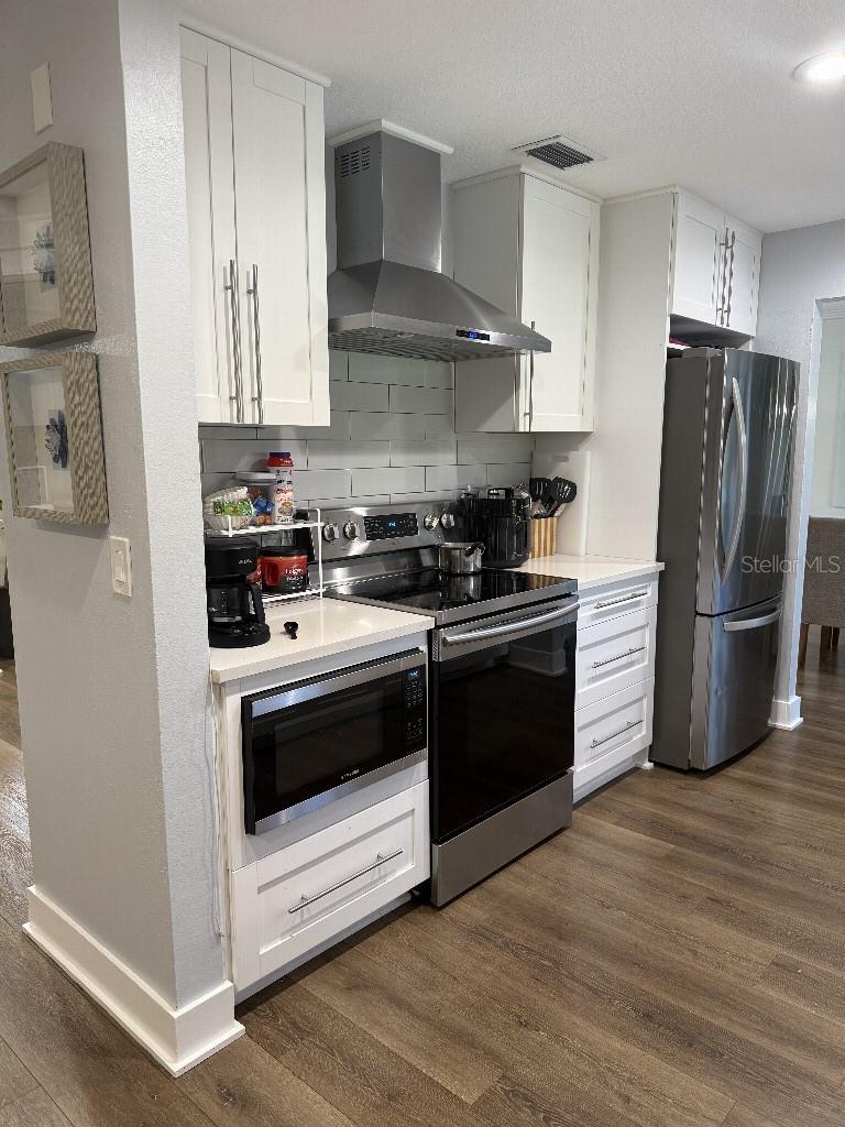 Image 18 of 46 For 8020 Gomez Avenue