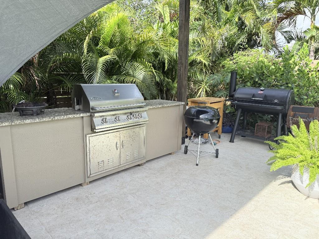 Image 22 of 46 For 8020 Gomez Avenue