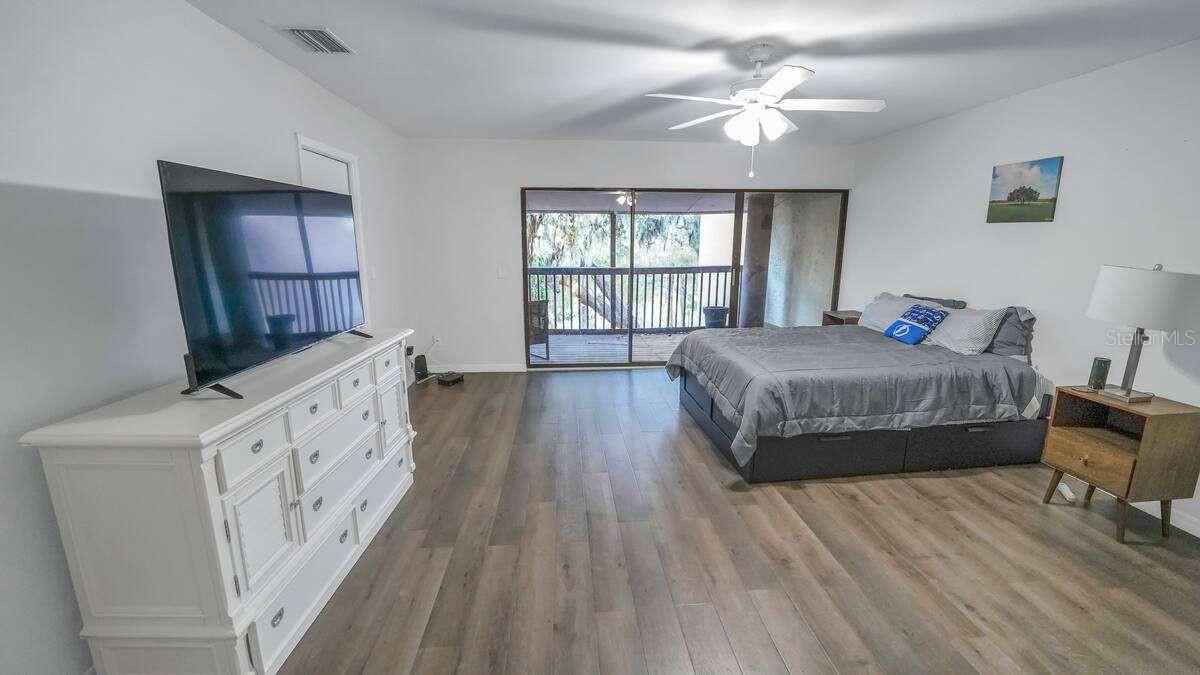 Image 3 of 21 For 6040 River Trace Road