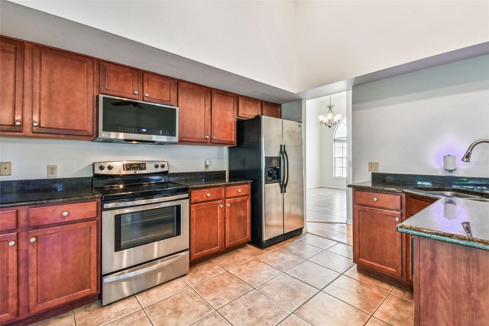 Image 24 of 72 For 10320 Ashley Oaks Drive