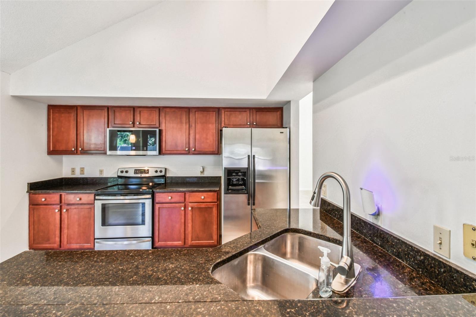 Image 25 of 72 For 10320 Ashley Oaks Drive