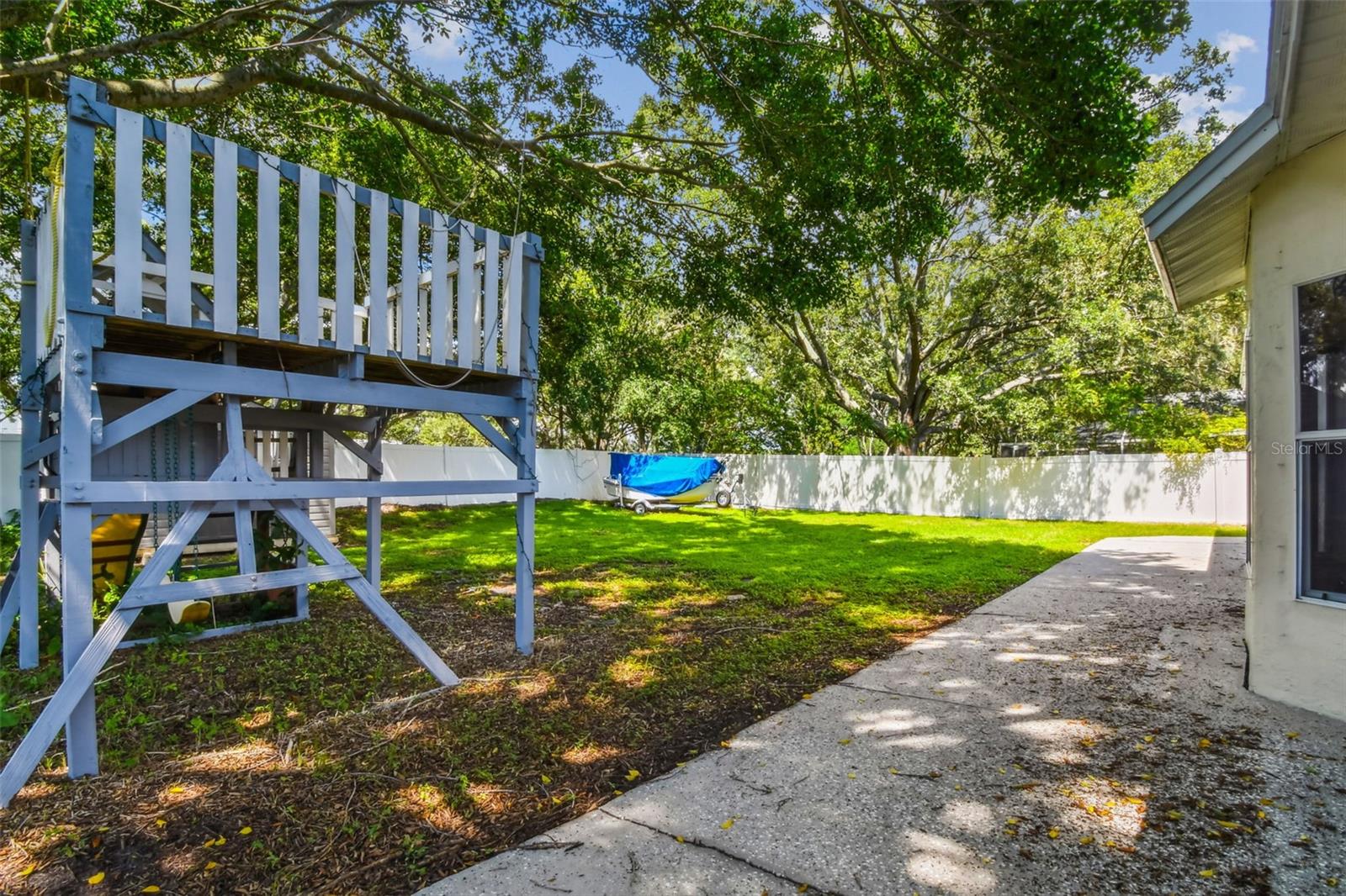 Image 49 of 72 For 10320 Ashley Oaks Drive