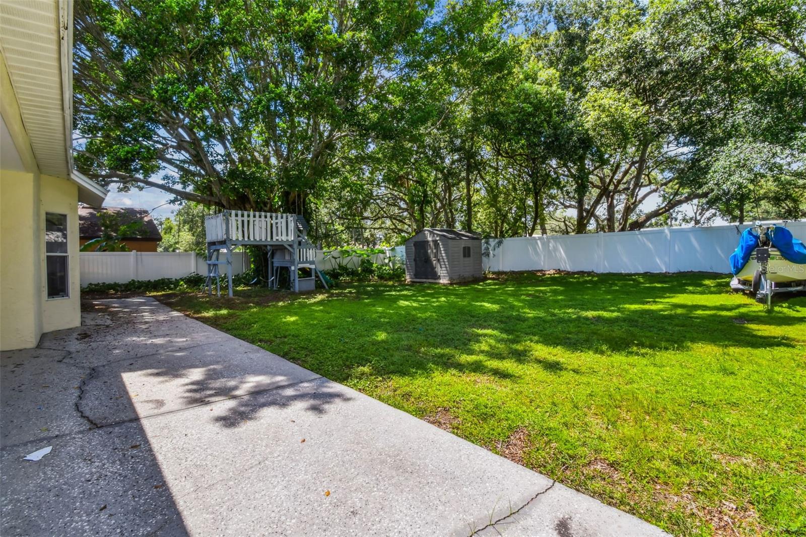 Image 50 of 72 For 10320 Ashley Oaks Drive