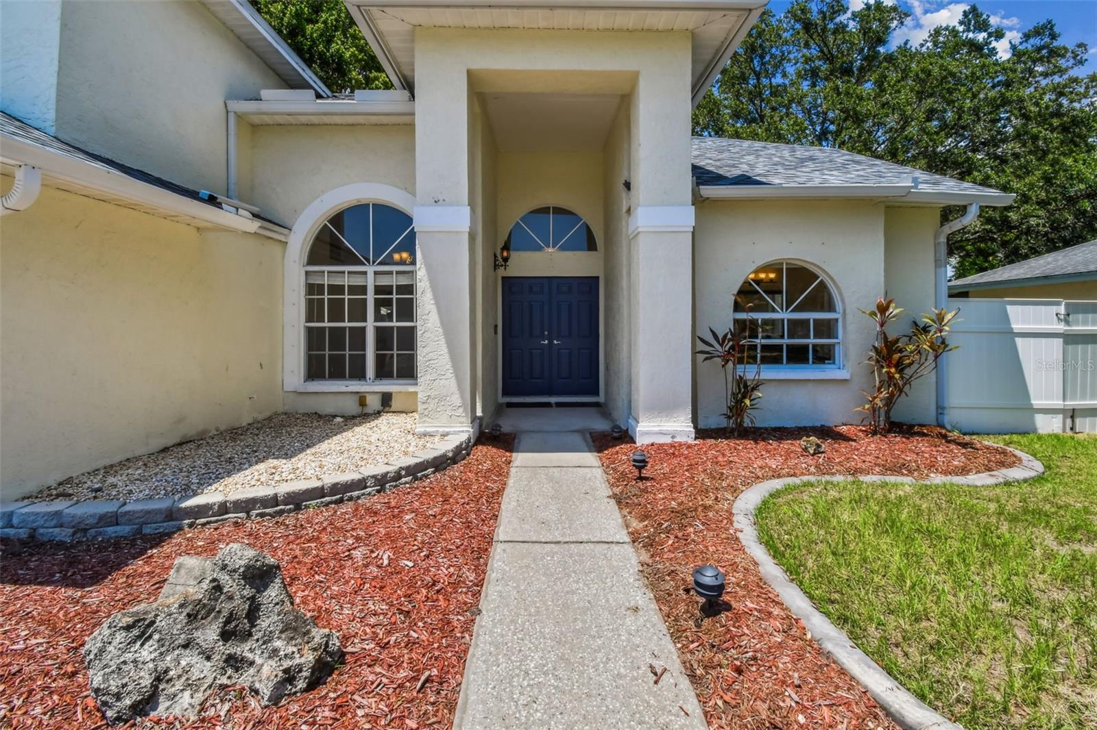Image 6 of 72 For 10320 Ashley Oaks Drive