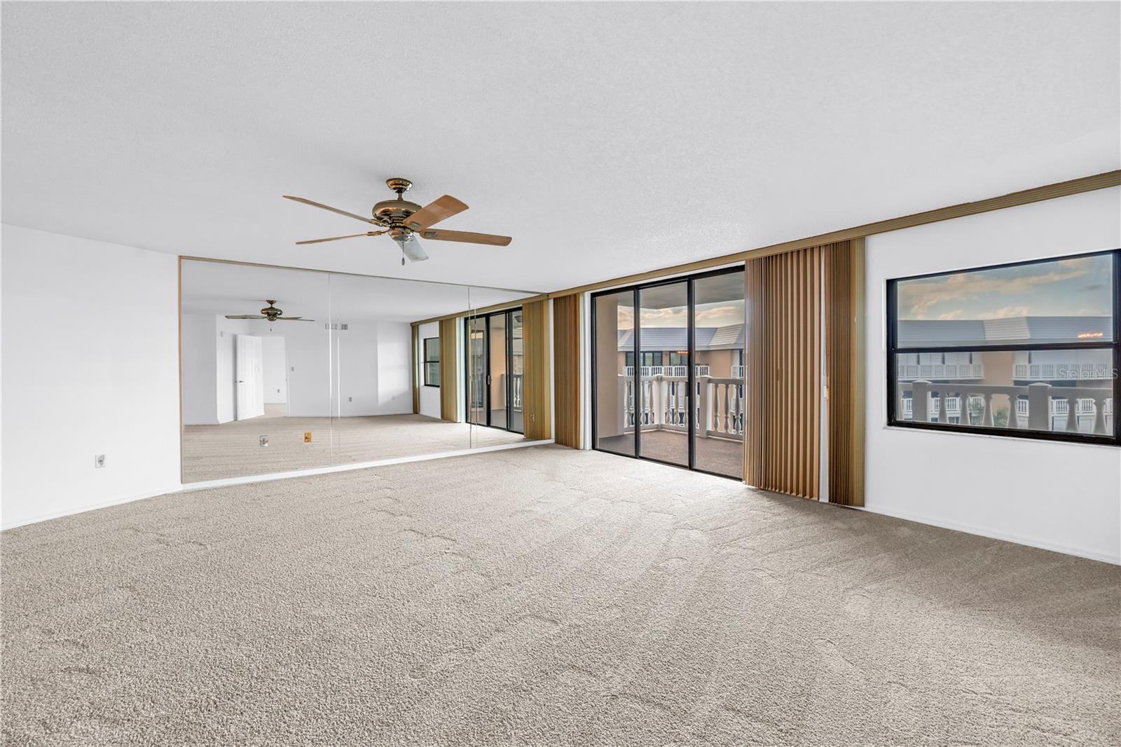 Image 15 of 50 For 6600 Sunset Way  508
