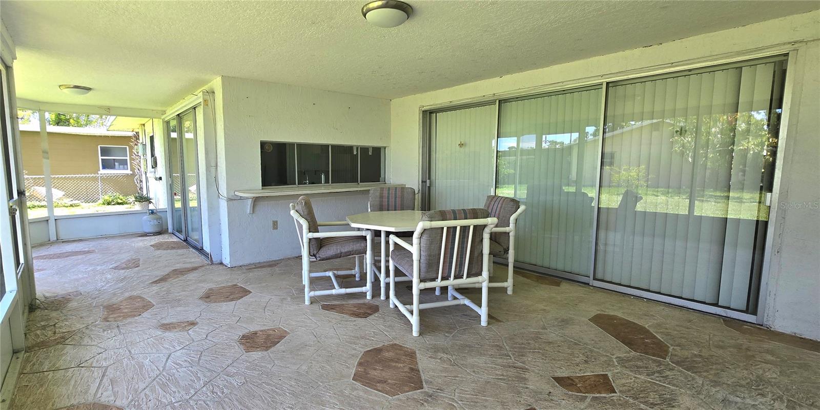 Image 16 of 17 For 3538 Fairview Drive