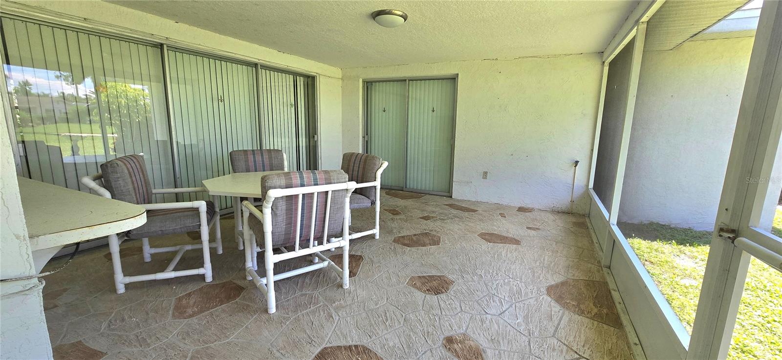 Image 17 of 17 For 3538 Fairview Drive