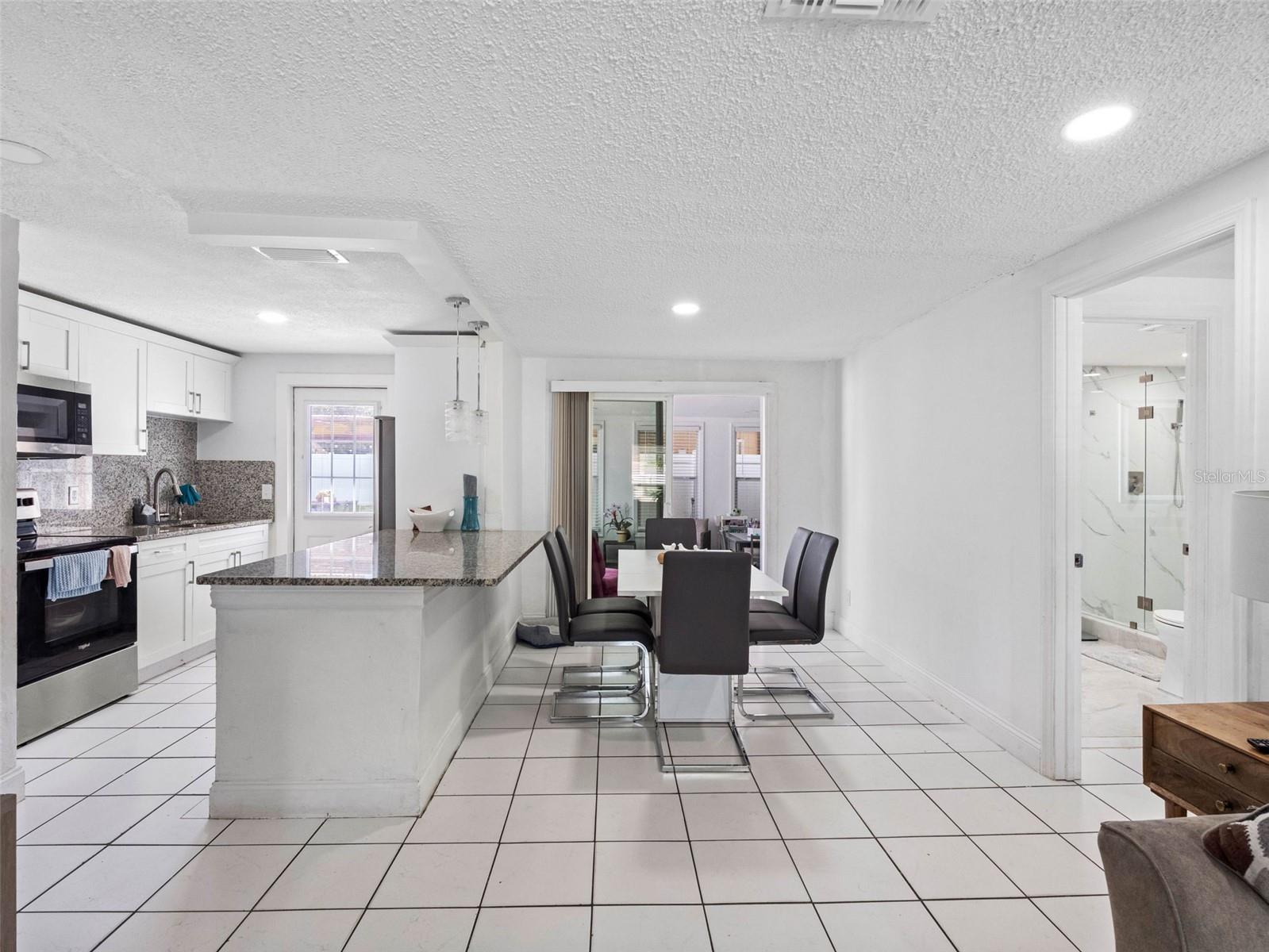 Image 14 of 79 For 8332 Garrison Circle