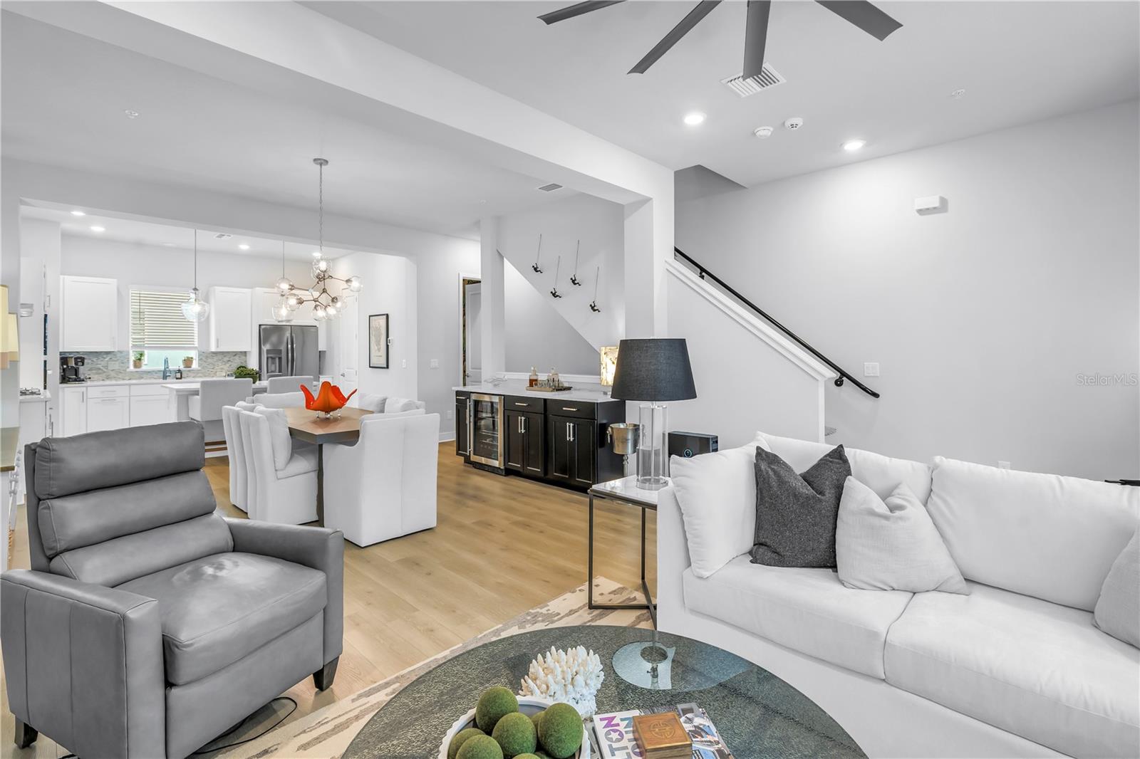 Image 33 of 65 For 2873 1st Avenue S