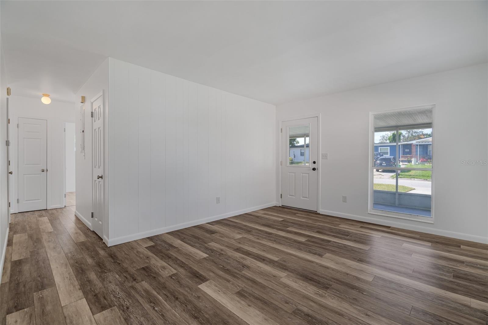 Image 31 of 55 For 7022 Aspen Avenue