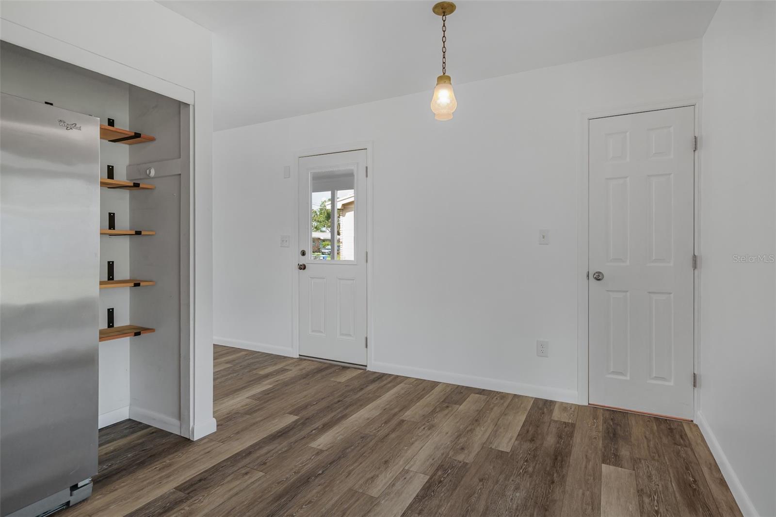 Image 34 of 55 For 7022 Aspen Avenue