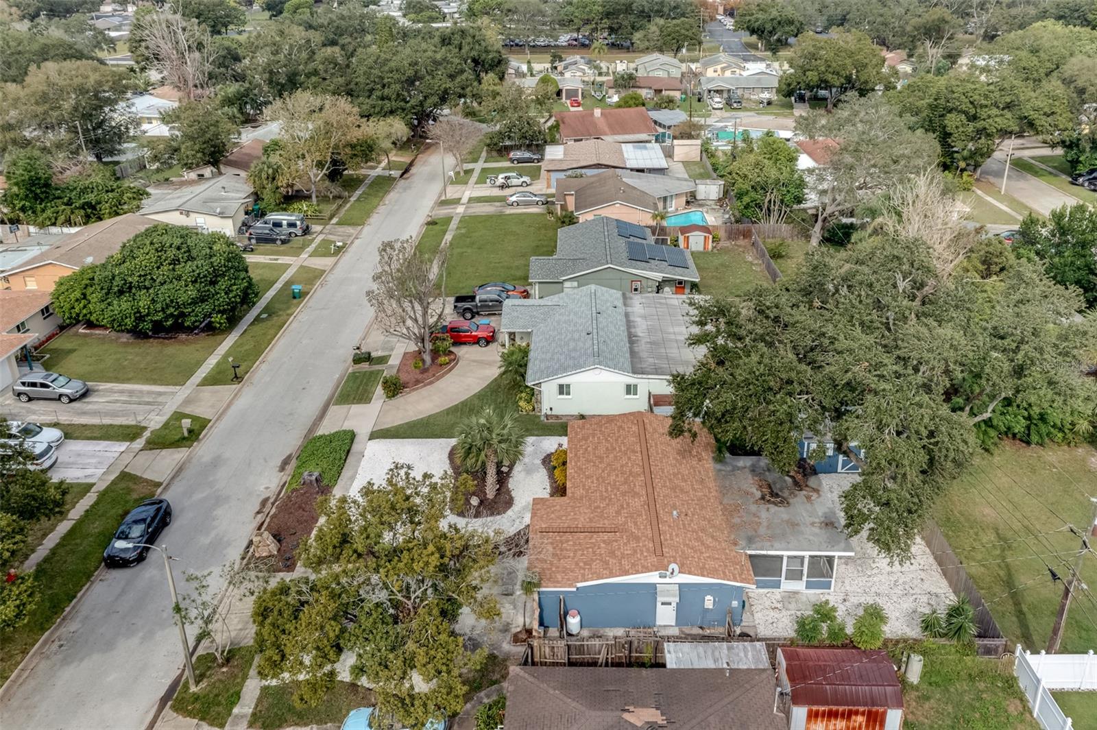 Image 4 of 36 For 11615 Leisure Lane W