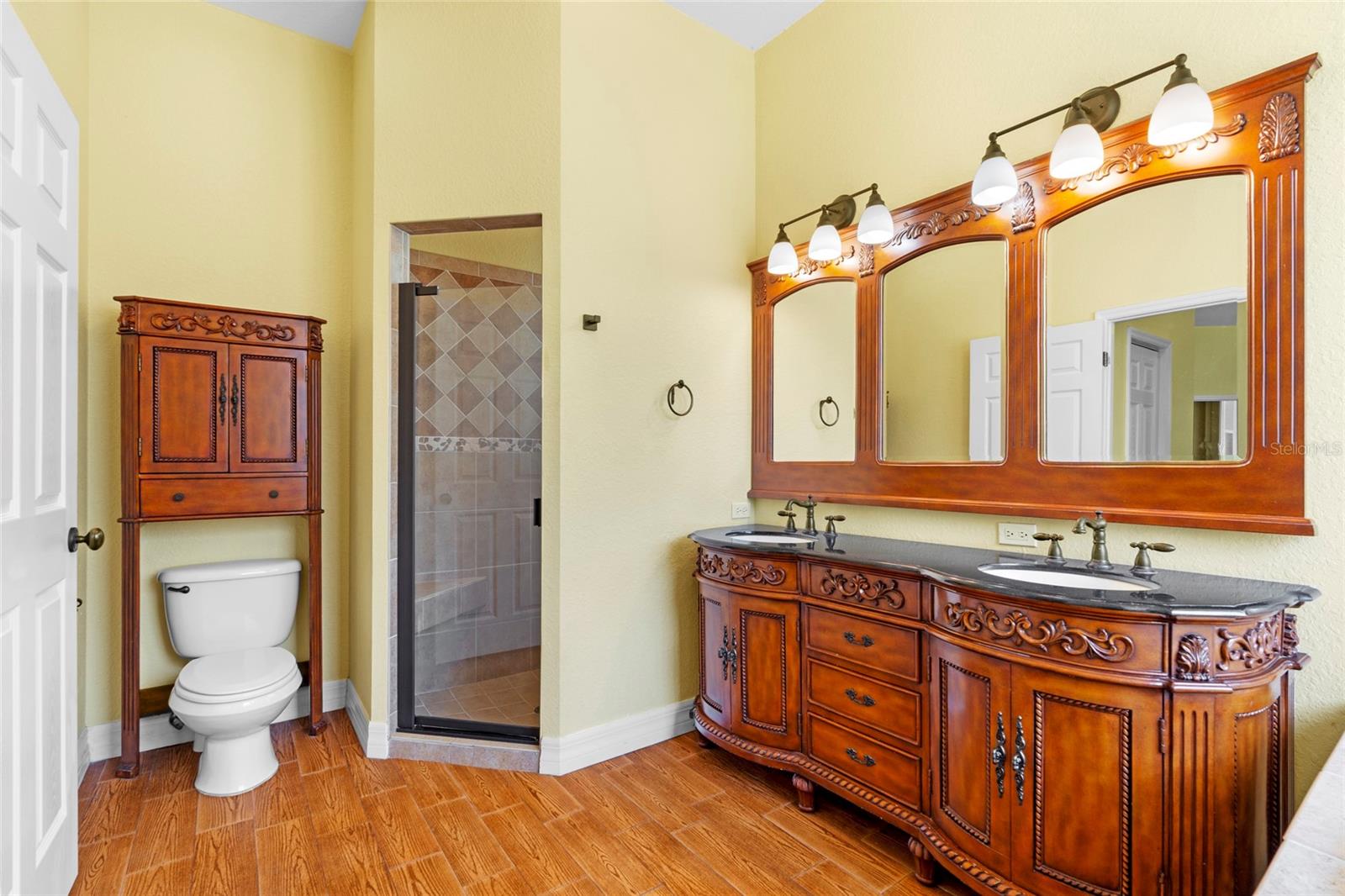 Image 37 of 82 For 4405 Wilder Road