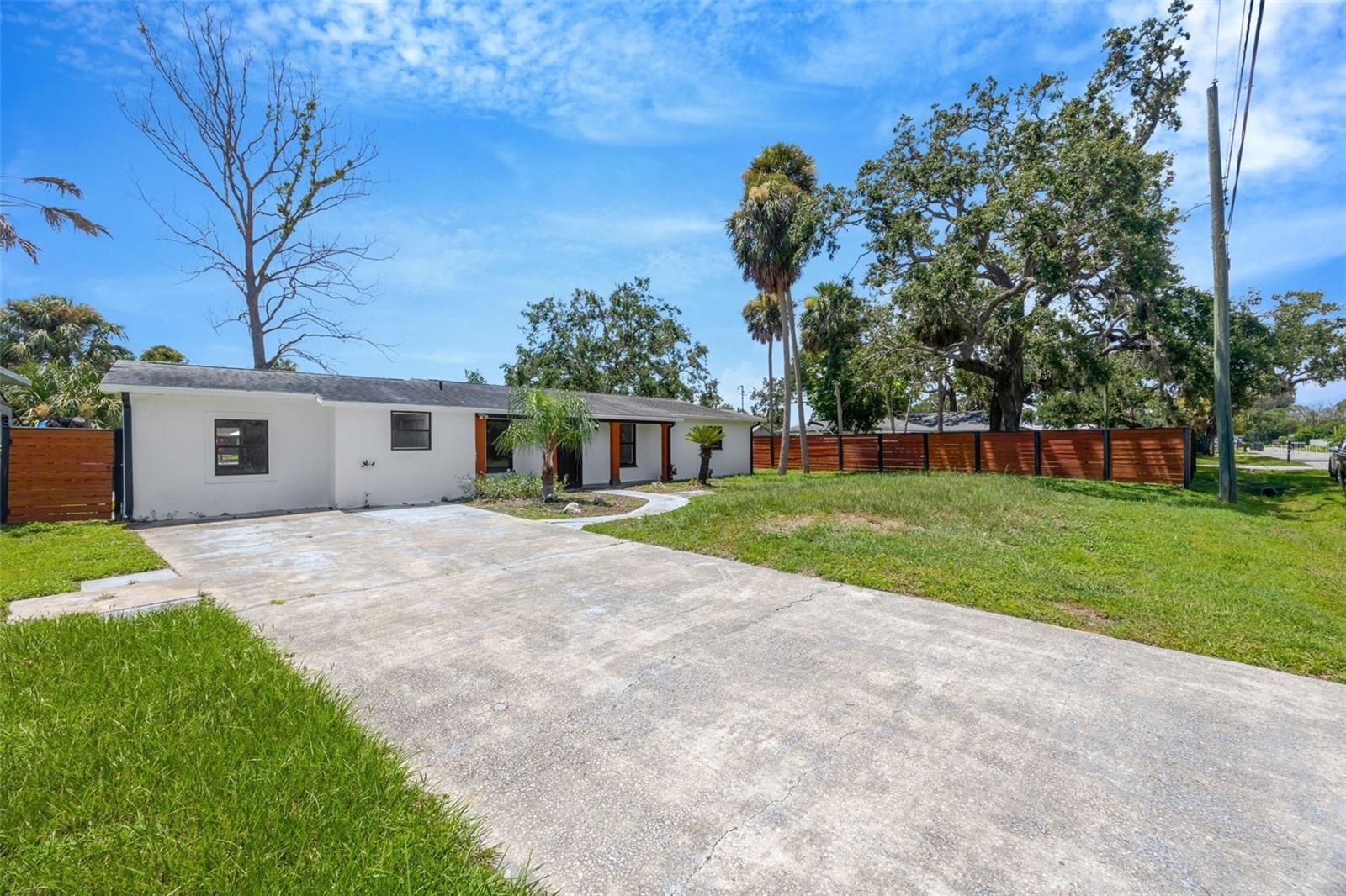 Details for 9935 River Drive, GIBSONTON, FL 33534