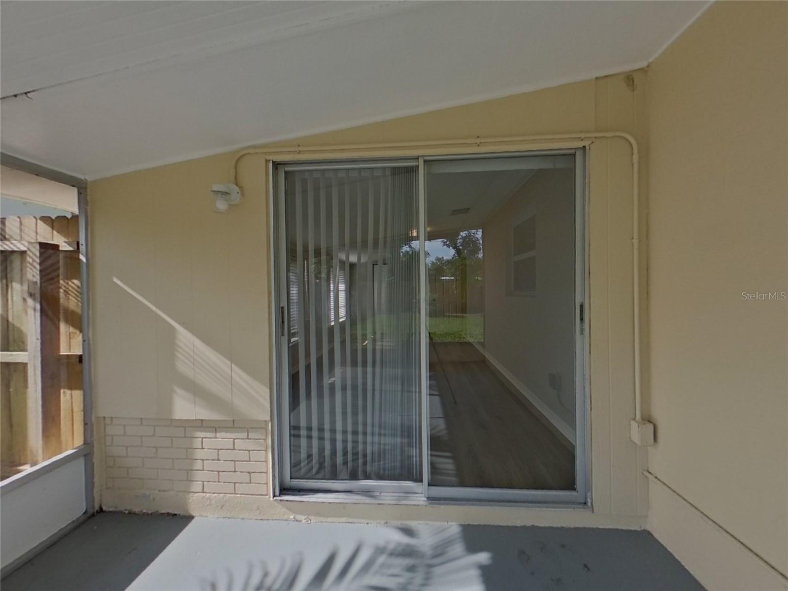 Image 13 of 15 For 2869 Webley Drive