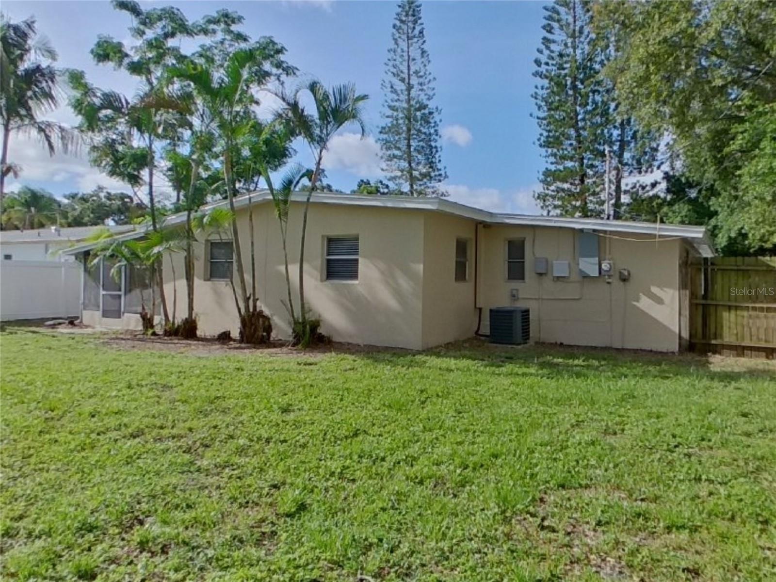 Image 15 of 15 For 2869 Webley Drive