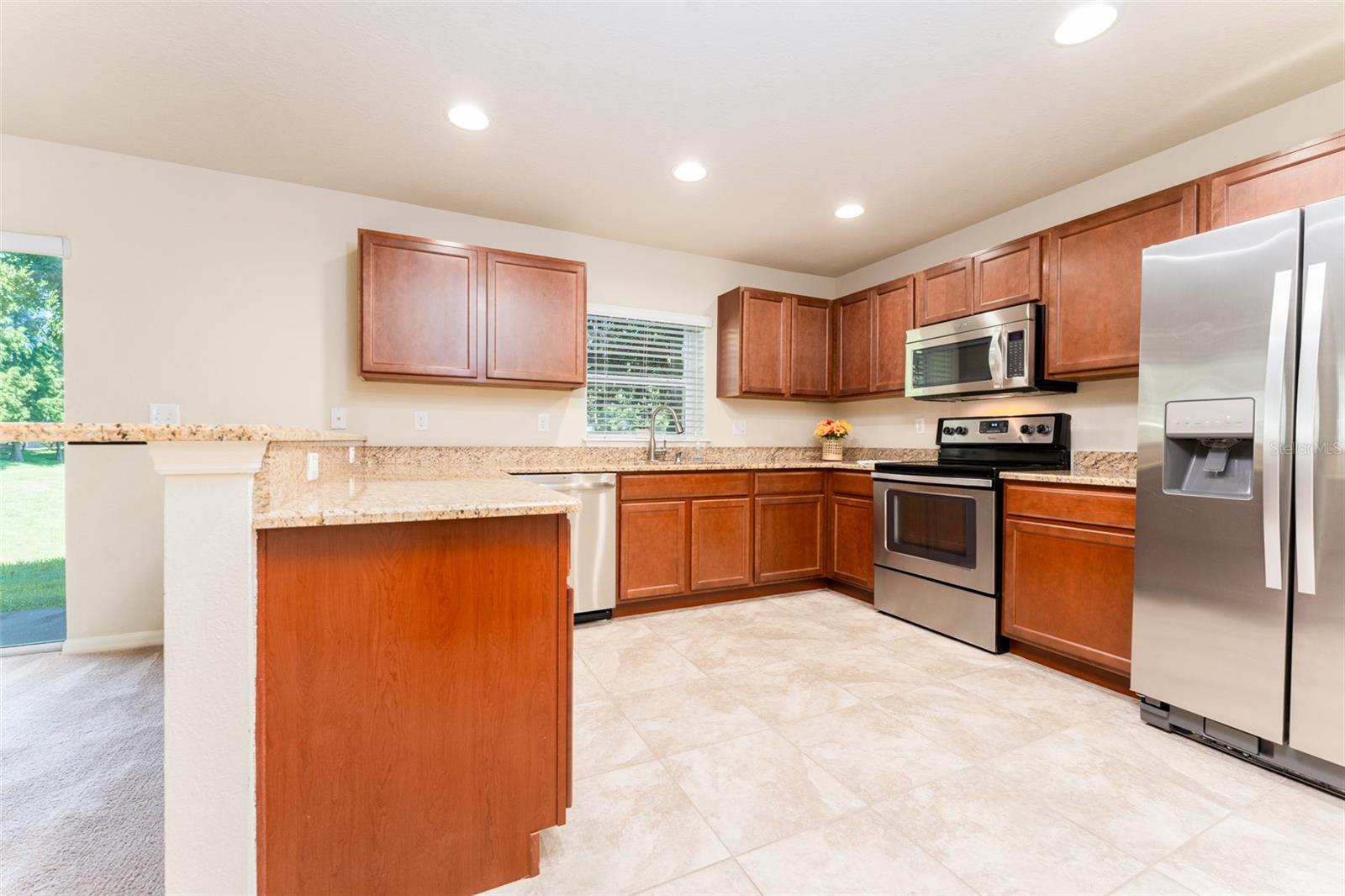 Image 20 of 35 For 212 Woodknoll Place