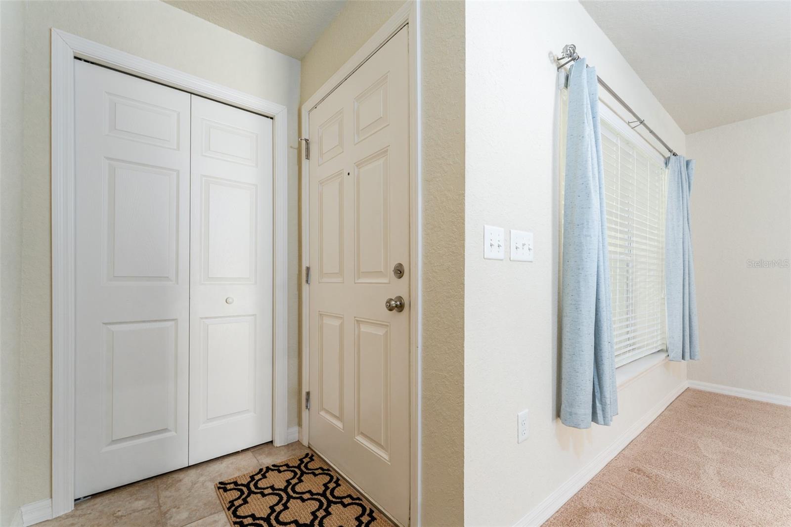 Image 30 of 35 For 212 Woodknoll Place