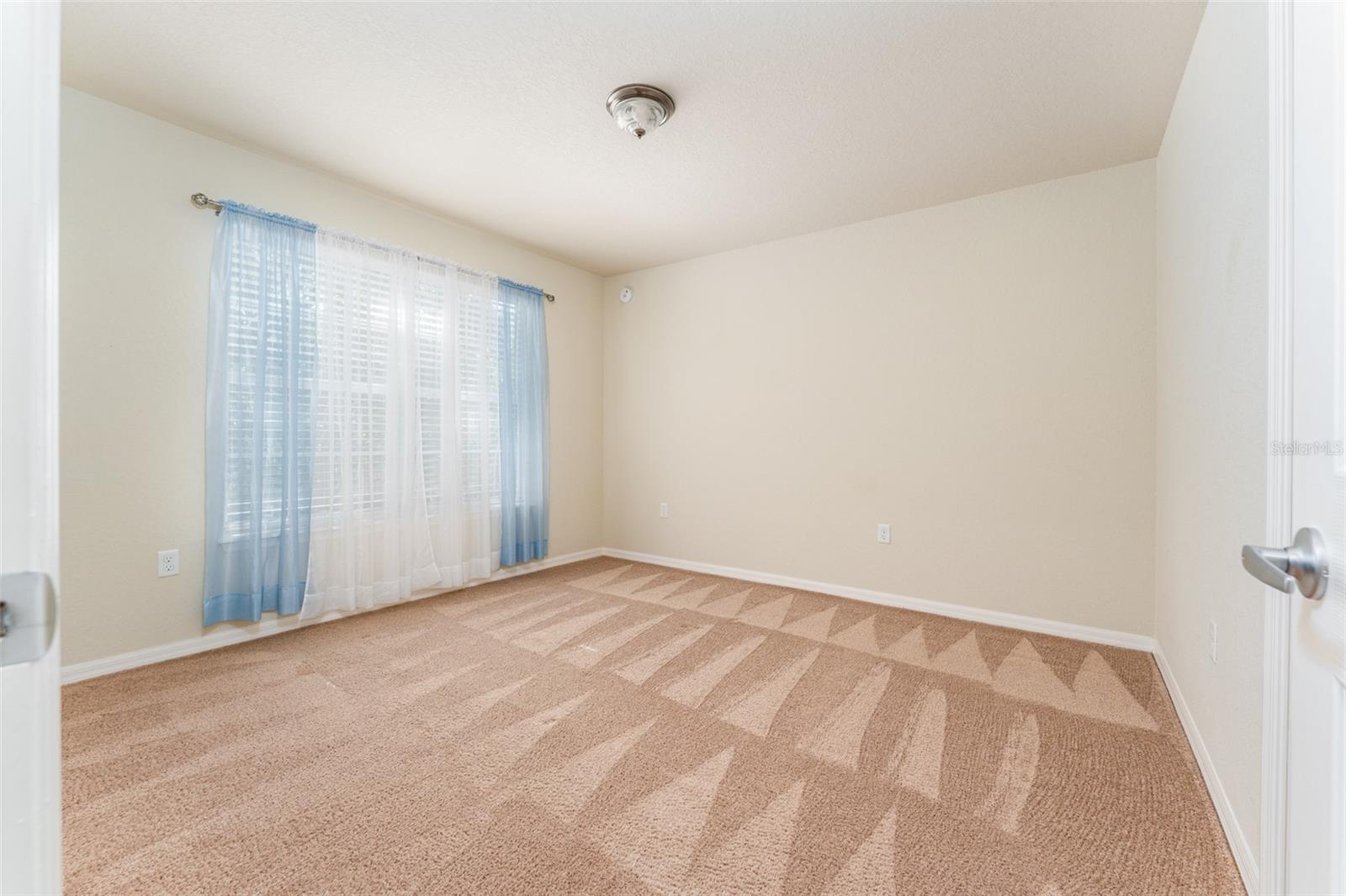 Image 34 of 35 For 212 Woodknoll Place