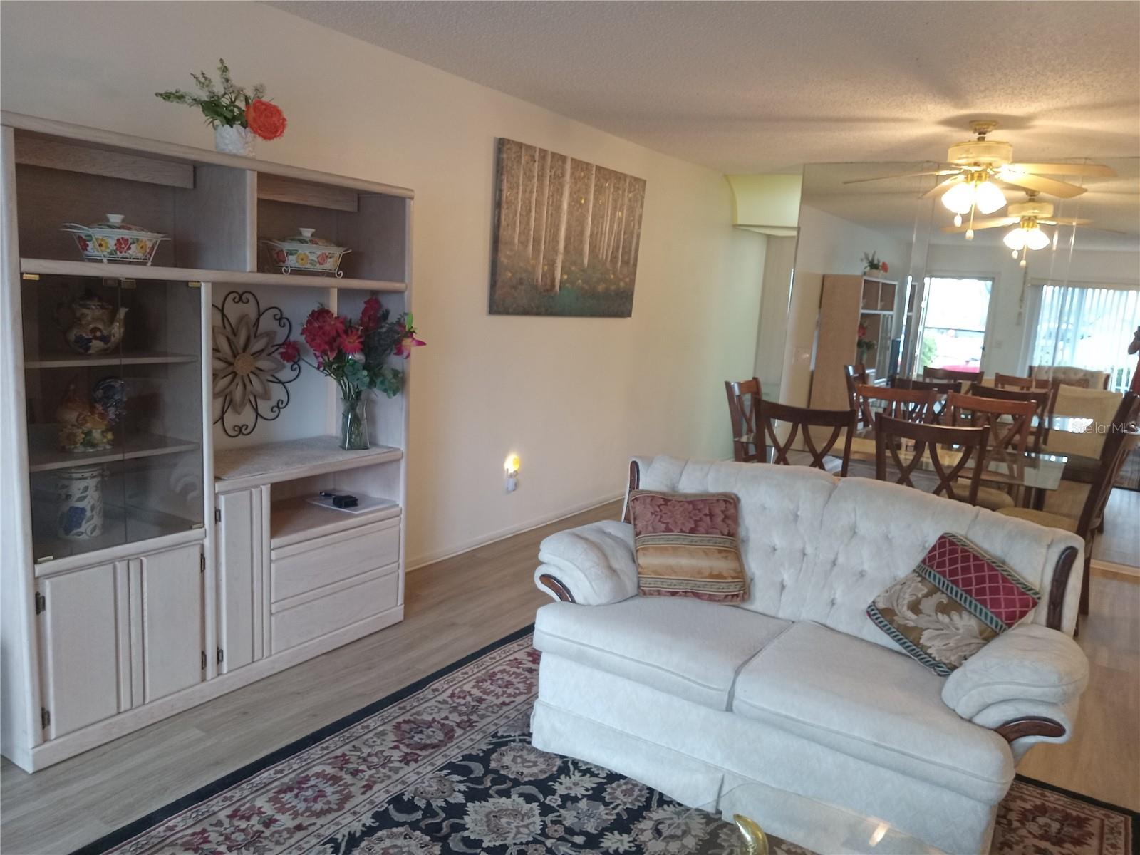 Image 6 of 58 For 2467 Finlandia Lane 27