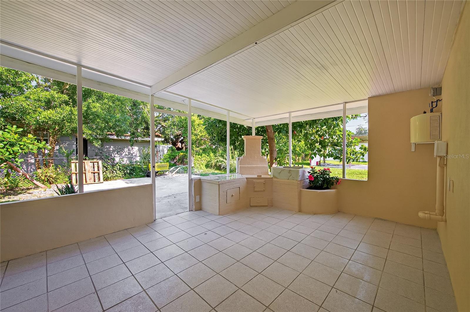 Image 30 of 50 For 2503 Diana Street