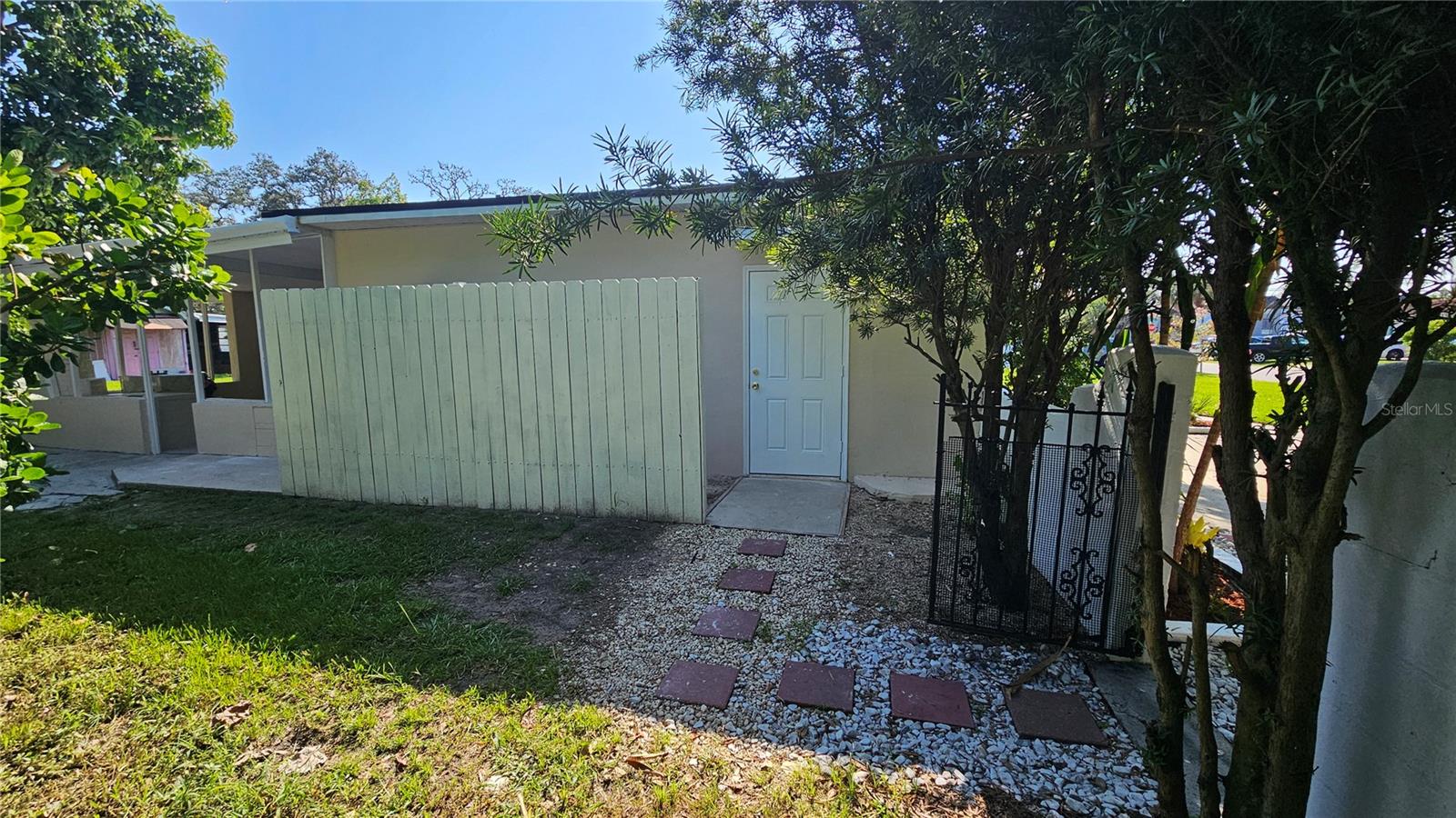 Image 34 of 50 For 2503 Diana Street