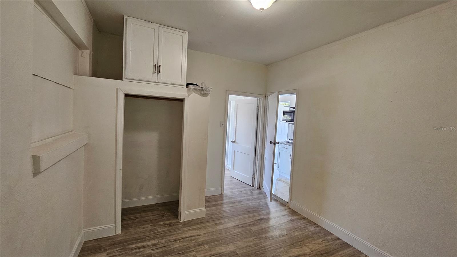 Image 41 of 50 For 2503 Diana Street