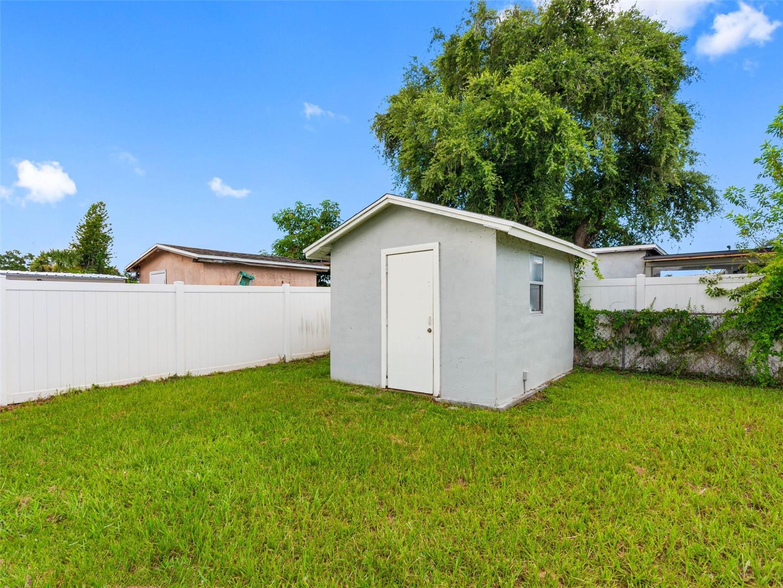Image 11 of 55 For 6518 Saline Street