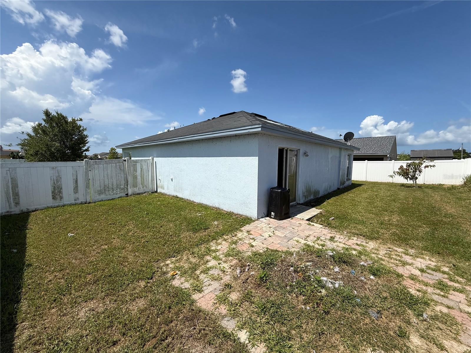 Image 11 of 12 For 1216 24th Street E